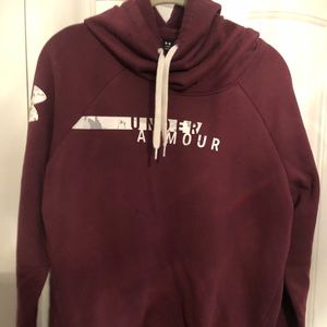 Brand new under armor sweatshirt, size M